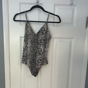 Mai EUC size small black and white one piece swimsuit